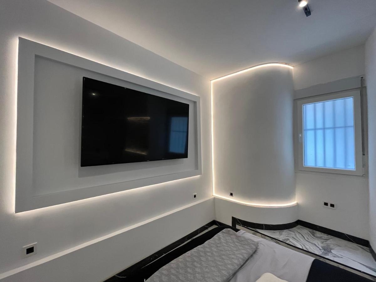 Bs4 Suite Luxury Madrid Centro Buitenkant foto